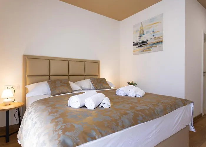 Luxury Rooms Fetivi